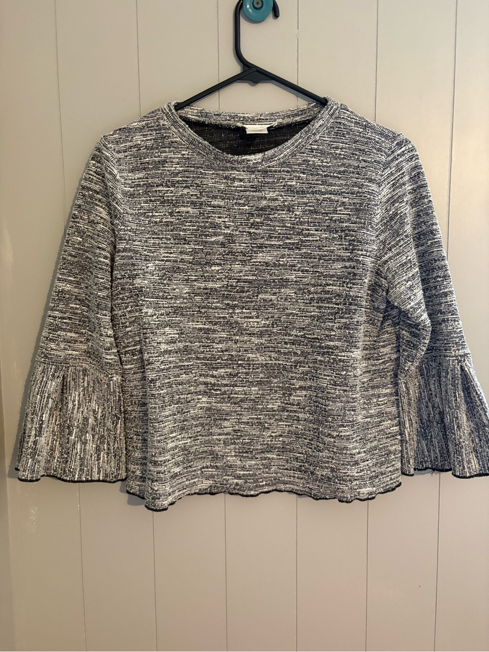 URBAN Romantics Black & White Marled Bell-Sleeve Knit Top